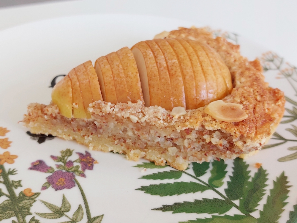 Prancūžiska kriaušių tarta su migdolų kremu